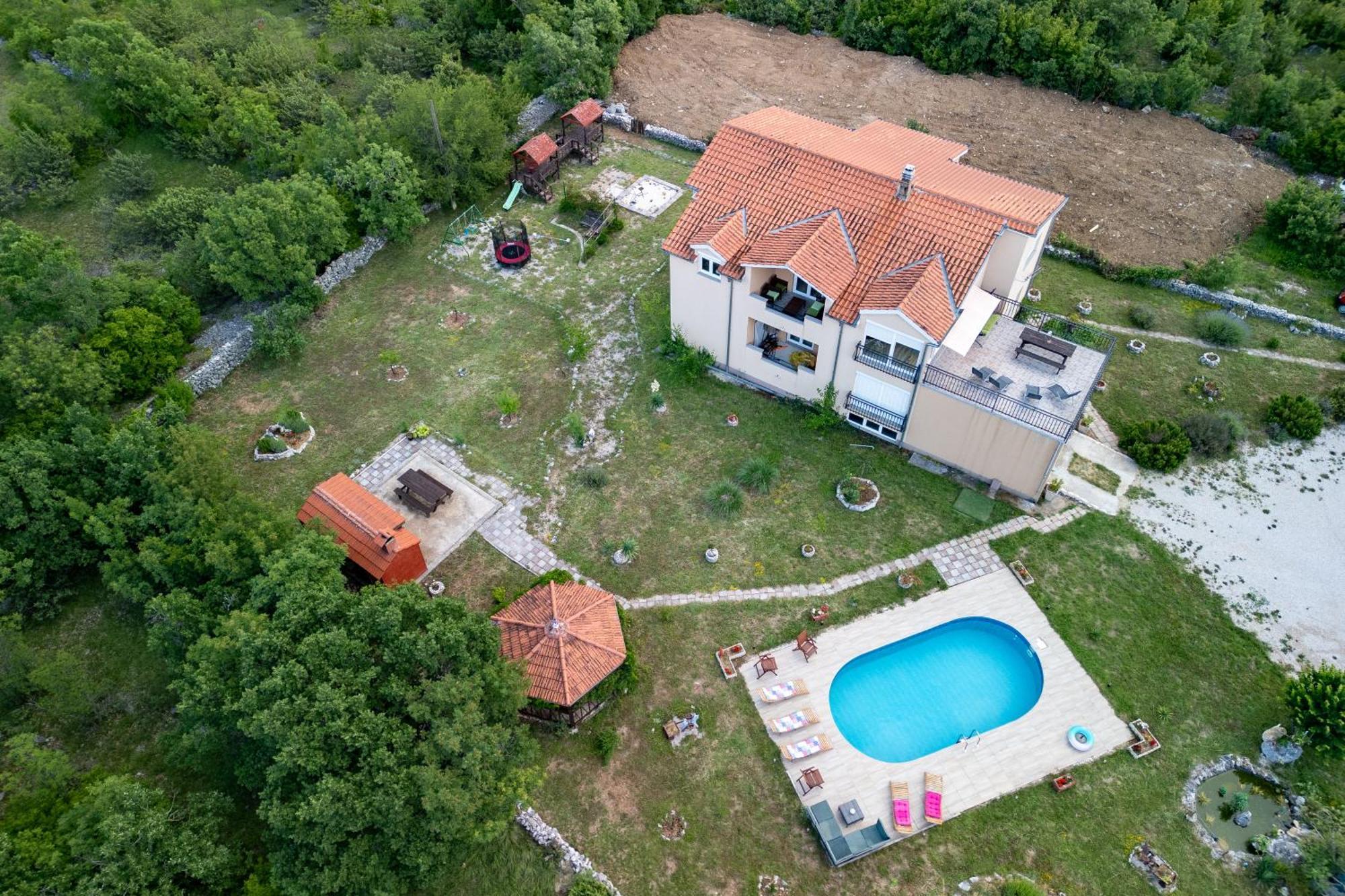 Villa Bravic Kraj  Kültér fotó